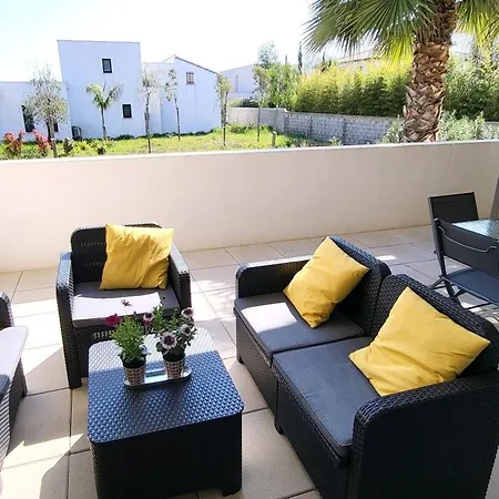 Apartmán Climatise 45m² Avec Terrasse A Meze, 4 Pers - Fr-1-604-59 Mèze